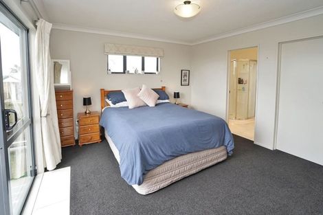 Photo of property in 7 Southworth Place, Grandview Heights, Hamilton, 3200