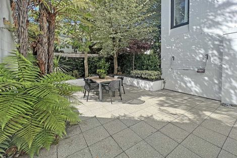 Photo of property in 130 Rossall Street, Merivale, Christchurch, 8014