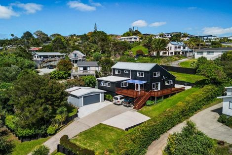Photo of property in 43 Cable Bay Block Road, Cable Bay, 0420