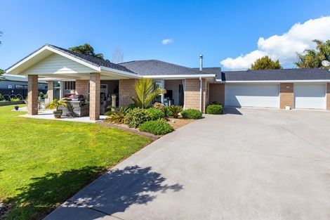 Photo of property in 2/16 Dune View Drive, Mangawhai, 0505