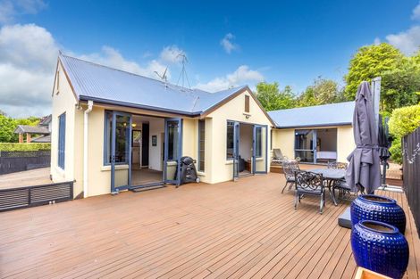 Photo of property in 31 Aloma Way, Glenview, Hamilton, 3206