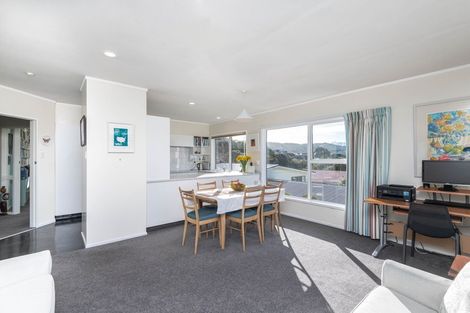 Photo of property in 5 Cranwell Street, Churton Park, Wellington, 6037