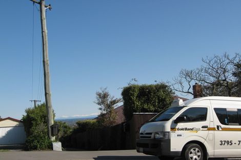 Photo of property in 90 Dyers Pass Road, Cashmere, Christchurch, 8022