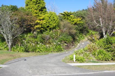 Photo of property in 15 Rangimoana Avenue, Motuoapa, 3382