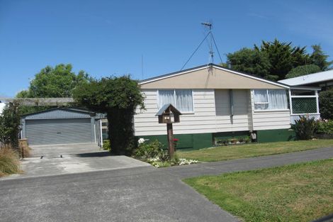 Photo of property in 10-12 Pirinoa Street, Feilding, 4702
