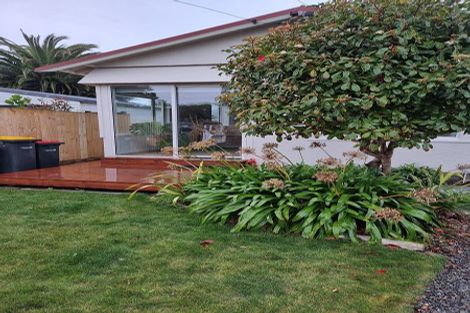 Photo of property in 135 Oram Avenue, New Brighton, Christchurch, 8061