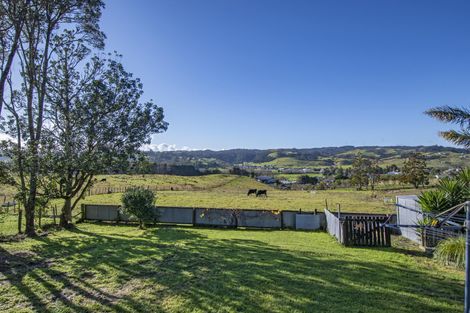 Photo of property in 7 Boundary Road, Hikurangi, 0114