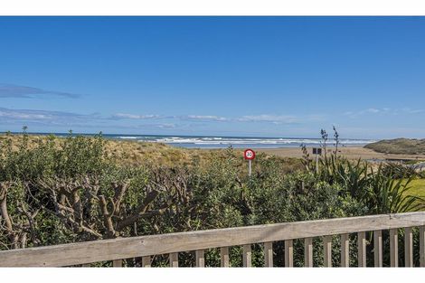Photo of property in 37 Marine Drive, Te Kopuru, Dargaville, 0371