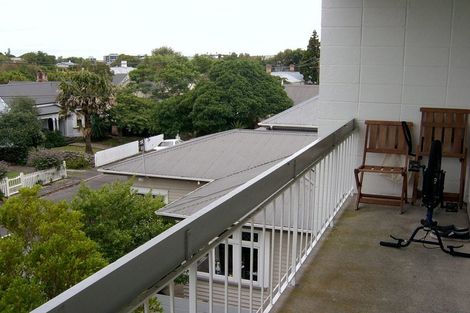 Photo of property in 9/37 Edenvale Crescent, Mount Eden, Auckland, 1024