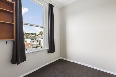 Photo of property in 33 Colombo Street, Newtown, Wellington, 6021