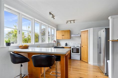 Photo of property in 106 Parkhurst Road, Parakai, 0830