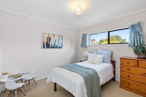 Photo of property in 10a Stillwater Crescent, Stillwater, Silverdale, 0993