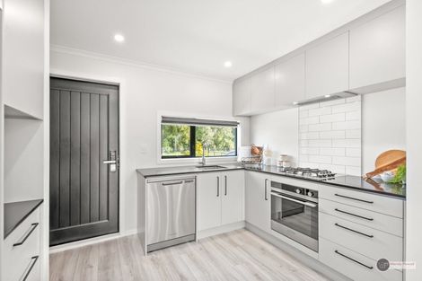 Photo of property in 38 Dahl Drive, Wallaceville, Upper Hutt, 5018