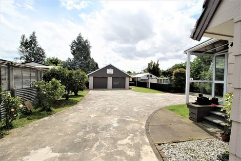 Photo of property in 11 Ross Street, Woodville, 4920