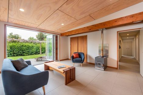 Photo of property in 29a Greenaway Road, Waikanae, 5036