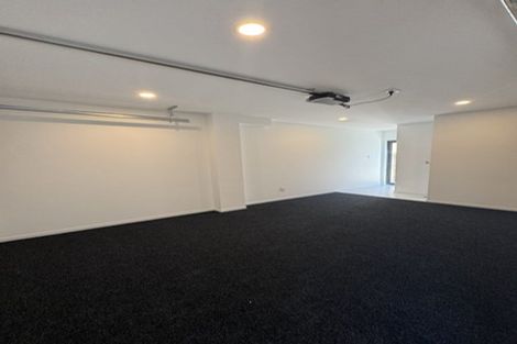 Photo of property in 12b Elcoat Avenue, Te Atatu South, Auckland, 0610