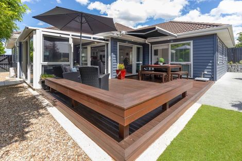 Photo of property in 35 Hamon Place, Pukehangi, Rotorua, 3015