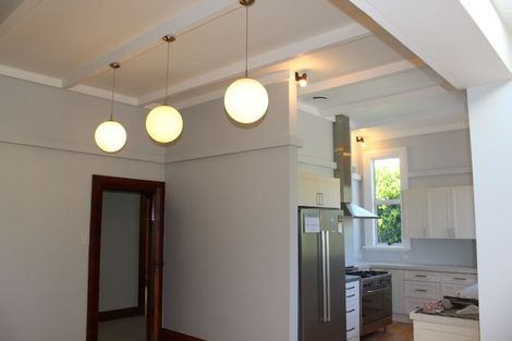 Photo of property in 27 Picardy Street, Maryhill, Dunedin, 9011