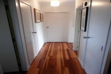 Photo of property in 3/30 London Road, Korokoro, Lower Hutt, 5012