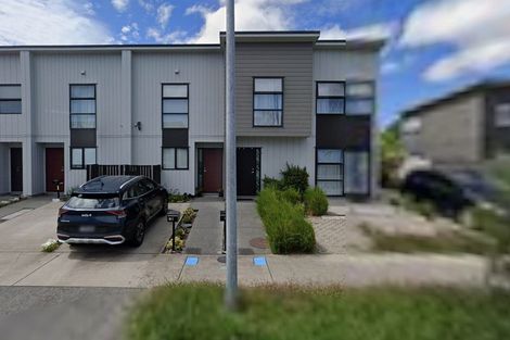 Photo of property in 8 Kitea Place, Mangere, Auckland, 2022