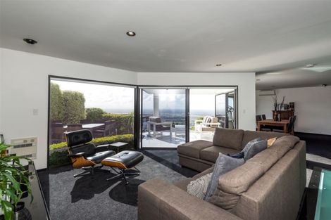 Photo of property in 2/31 Harry Ell Drive, Cashmere, Christchurch, 8022