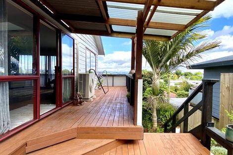 Photo of property in 63 Meander Drive, Welcome Bay, Tauranga, 3112