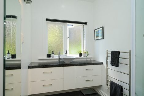 Photo of property in 86 Forbury Road, Saint Clair, Dunedin, 9012