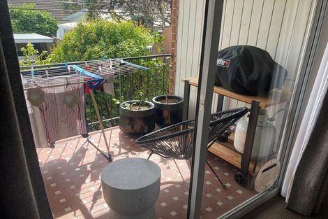 Photo of property in 17/83 Lake Road, Devonport, Auckland, 0622