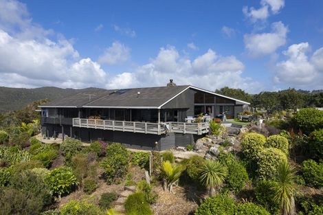 Photo of property in 1025 Taupo Bay Road, Taupo Bay, Mangonui, 0494