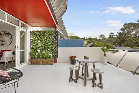 Photo of property in 4d/20 Ian Marwick Place, Birkenhead, Auckland, 0626