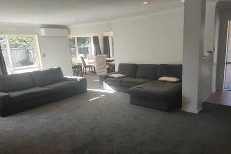 Photo of property in 7 Pear Tree Lane, Rangiora, 7400