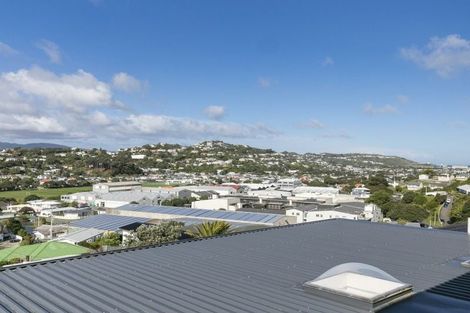 Photo of property in 77a Miramar North Road, Miramar, Wellington, 6022