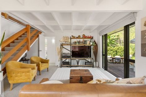 Photo of property in 116b Mckellar Place, Whangamata, 3620