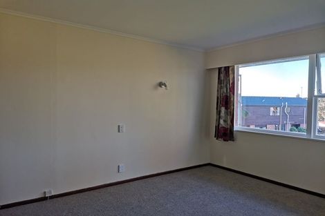 Photo of property in 2/60 Oakdale Road, Mount Roskill, Auckland, 1041