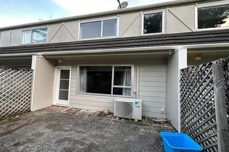 Photo of property in 5/264 Grounsell Crescent, Belmont, Lower Hutt, 5010