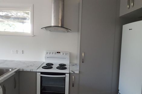 Photo of property in 16 Southern Cross Crescent, Island Bay, Wellington, 6023