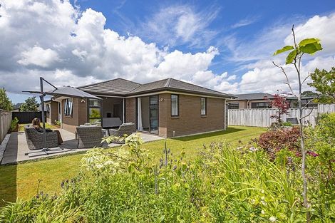 Photo of property in 12 Turpin Road, Riverhead, 0820