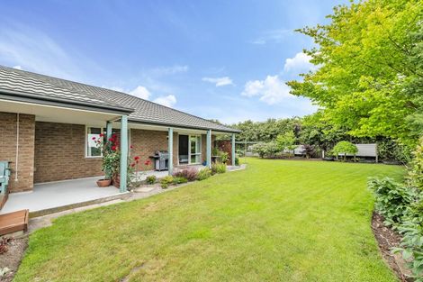 Photo of property in 127 Bridge Street, Coalgate, 7673