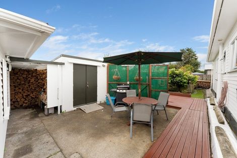 Photo of property in 13 Lear Street, Stratford, 4332