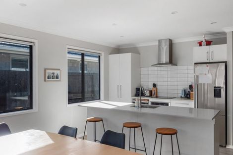 Photo of property in 3 Tamapahore Boulevard, Papamoa Beach, Papamoa, 3118