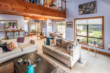 Photo of property in 810 Chapel Road, Shamrock Park, Auckland, 2016