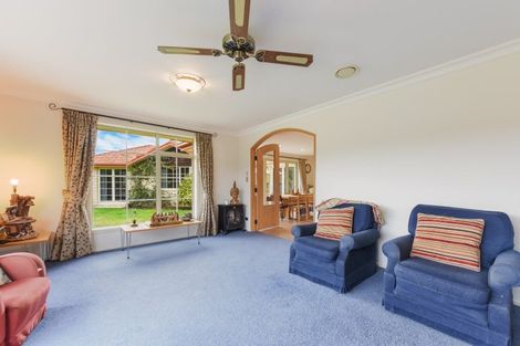 Photo of property in 12 Glentui Place, Waikawa, Picton, 7220