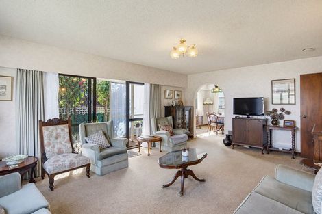 Photo of property in 43 Belvedere Avenue, Waikanae, 5036