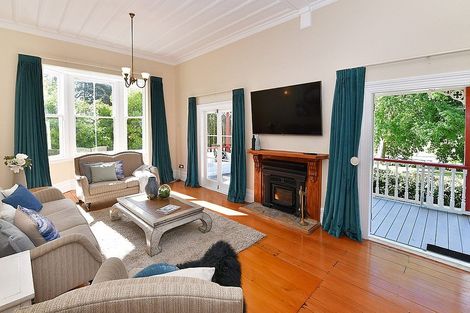 Photo of property in 14 Nelson Street, Helensville, 0800