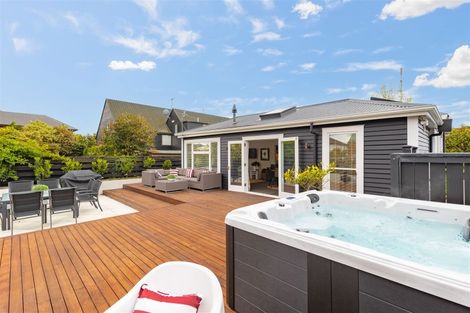 Photo of property in 77 Rutland Street, St Albans, Christchurch, 8014