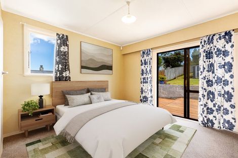 Photo of property in 15 Kalingo Street, Waitangirua, Porirua, 5024