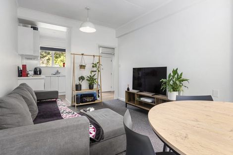 Photo of property in 146 Glenmore Street, Northland, Wellington, 6012