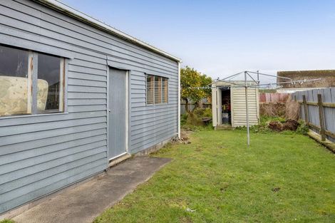 Photo of property in 5 Derby Street, Eltham, 4322