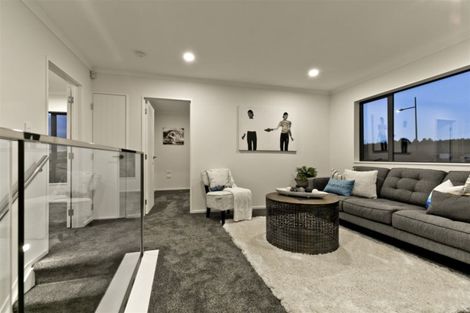 Photo of property in 6 Barrique Road, Kumeu, 0810