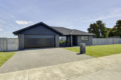 Photo of property in 15 Fantail Avenue, Carterton, 5713